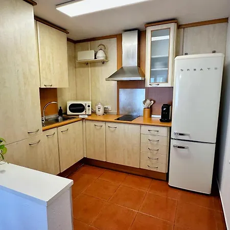 Nomad Haux Tossa 300m From The - 1b Apartman *